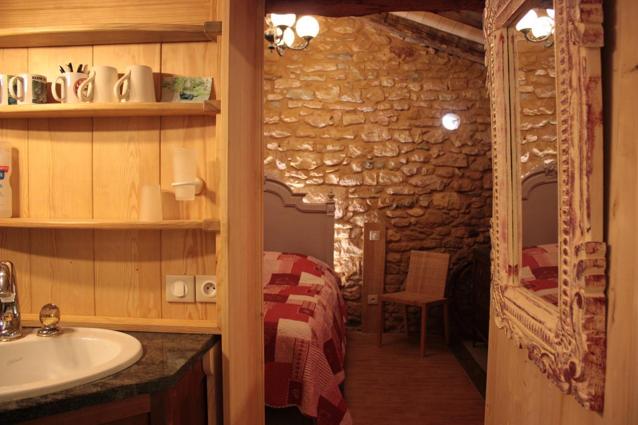 Bed and Breakfast Le Clos Mandalou Saint-Pompont Номер фото